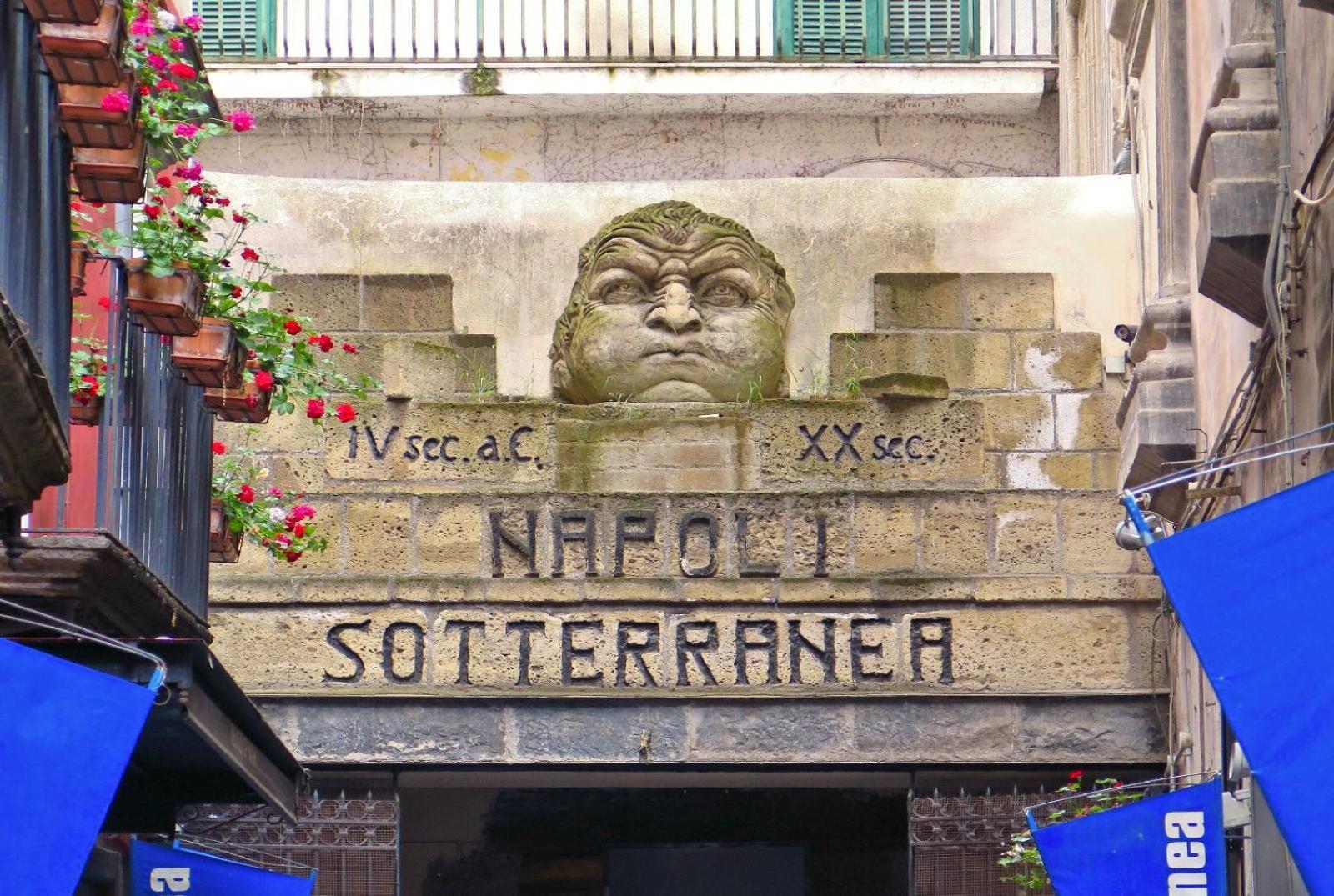 Dory'S Room Camera Nel Cuore Di Napoli Exterior foto